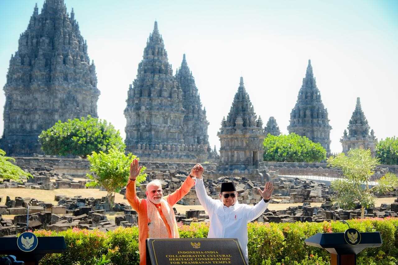 pidana judi online Siaran Pers: Kunjungan PM Modi ke Prambanan Perkuat Diplomasi Budaya dan Pariwisata RI–India
